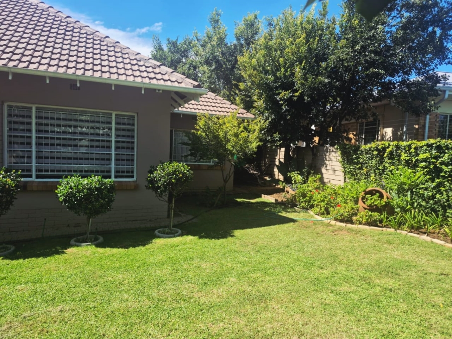 4 Bedroom Property for Sale in Dan Pienaar Free State